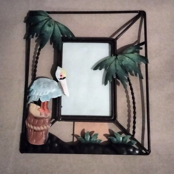 2 BEACHCOMBERS COASTAL LIFE Metal Frames DECOR WITH Tropical Flamingo Palm Trees - Picture 13 of 14